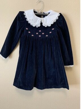 Vintage Navy Velvet Long-Sleeve Dress with White Peter Pan Collar